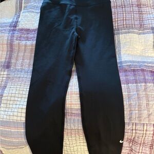 Nike Kids Black Athletic Leggings with Small Swoosh